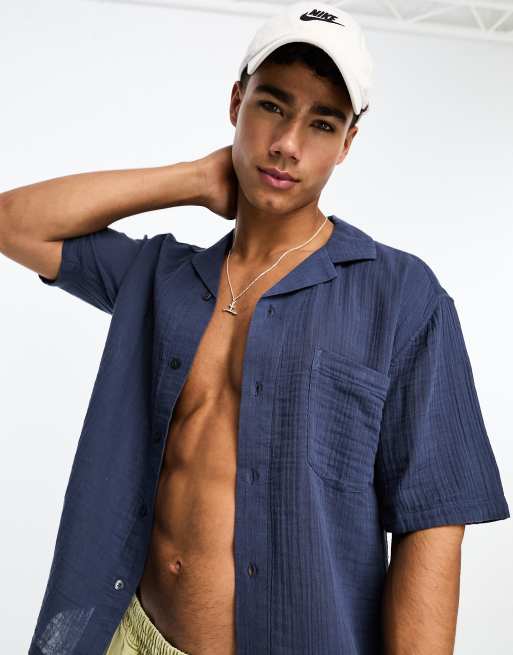 Abercrombie & Fitch – Kurzärmliges, hauchdünnes Hemd in Mittelblau mit Reverskragen