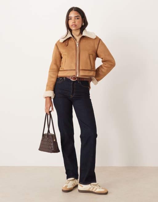 Abercrombie & Fitch – Kurzmantel aus Wildlederimitat in Braun mit Lammfellfutter, 2 von 4