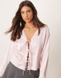 [Abercrombie & Fitch] Abercrombie & Fitch lace tie front long sleeve top in chalk pink XS PINK