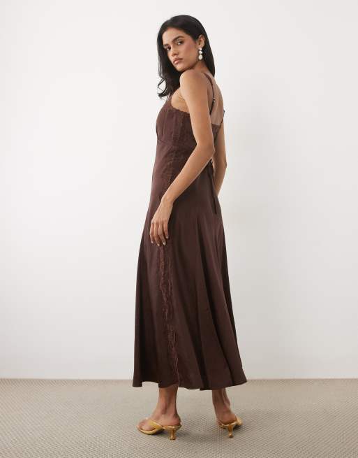Abercrombie & Fitch lång cami-slip med knappar framtill i brun, 4 av 4