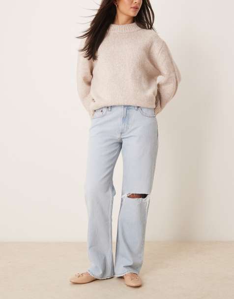 Abercrombie & Fitch - Lavtaljede og posede lyseblå jeans med hul på knæet - view 1