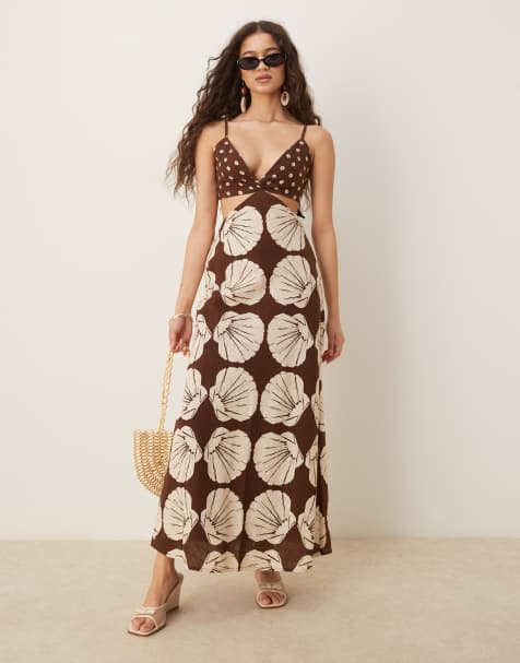 Abercrombie & Fitch – Leinen-Maxikleid in Braun mit Print, Cut-out und Spaghetti-Trägern - view 1