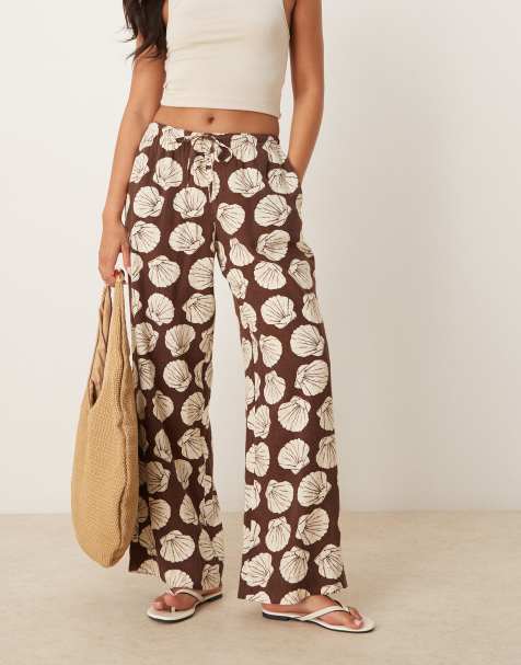 Abercrombie & Fitch linen blend wide leg pull on pants in brown shell print - view 1