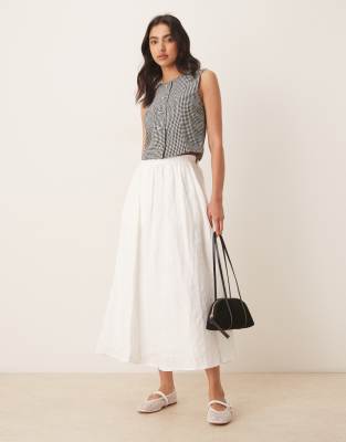 Abercrombie & Fitch Cropped Linen-blend Button-through Vest In Blue