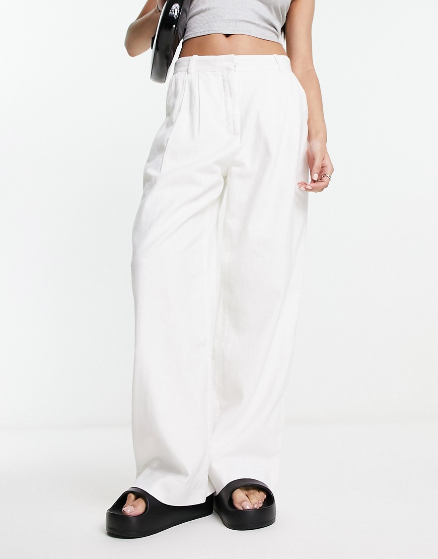 Abercrombie & Fitch linen tailored trousers in white