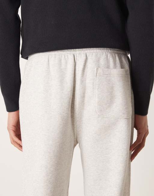 Abercrombie & Fitch – Locker geschnittene Jogginghose in Grau mit Logodetail und Bündchen, 4 von 5