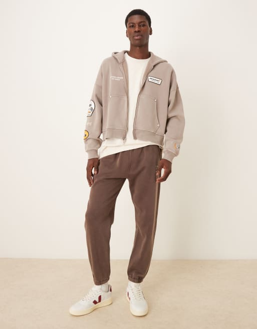 Abercrombie & Fitch logo cinch relaxed trackies in brown, 2 of 5