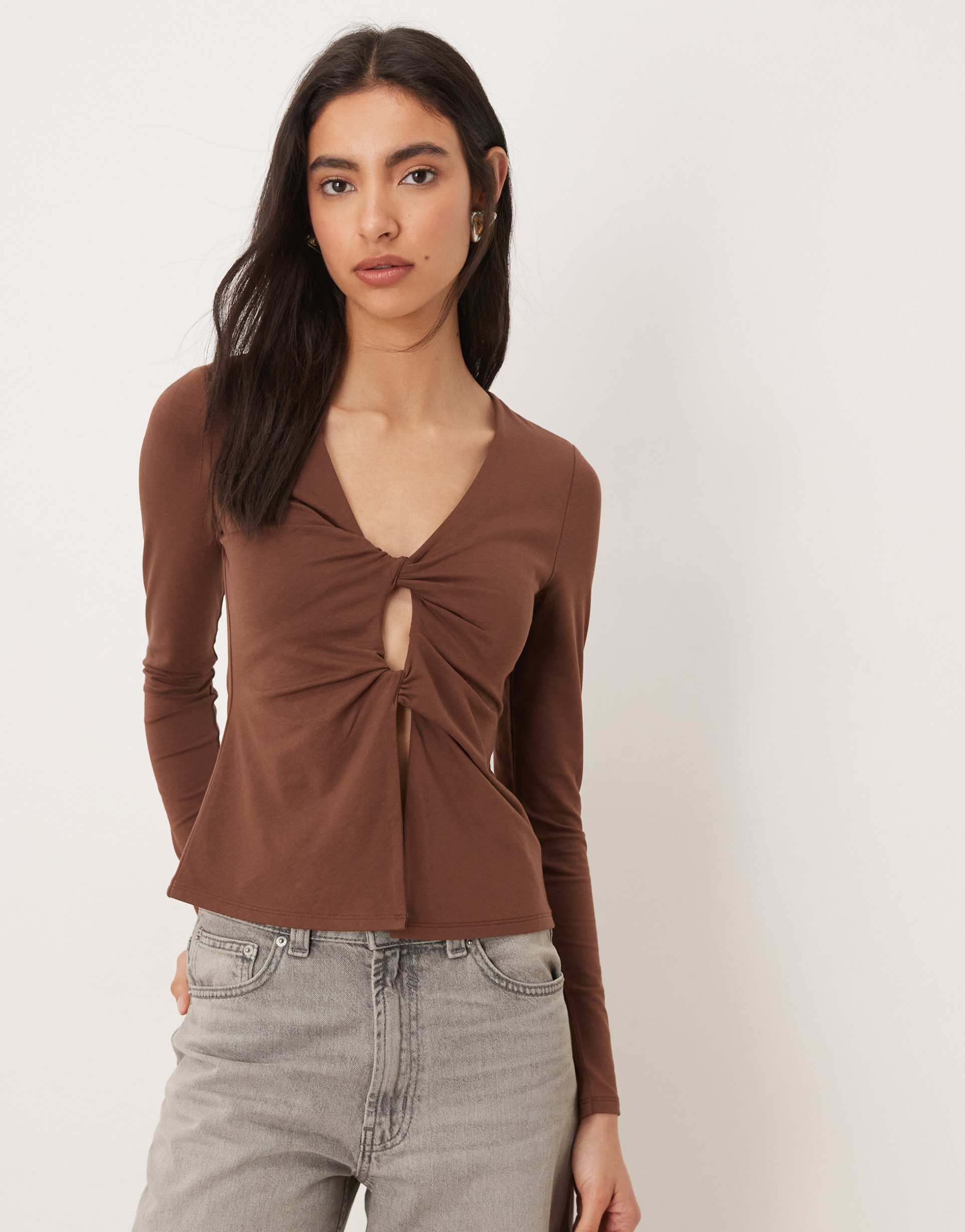 abercrombie & fitch long sleeve cut out twist top in brown