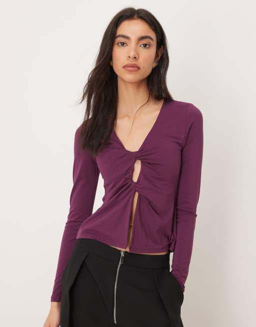 Abercrombie & Fitch long sleeve cut out twist top in plum, 2 of 4