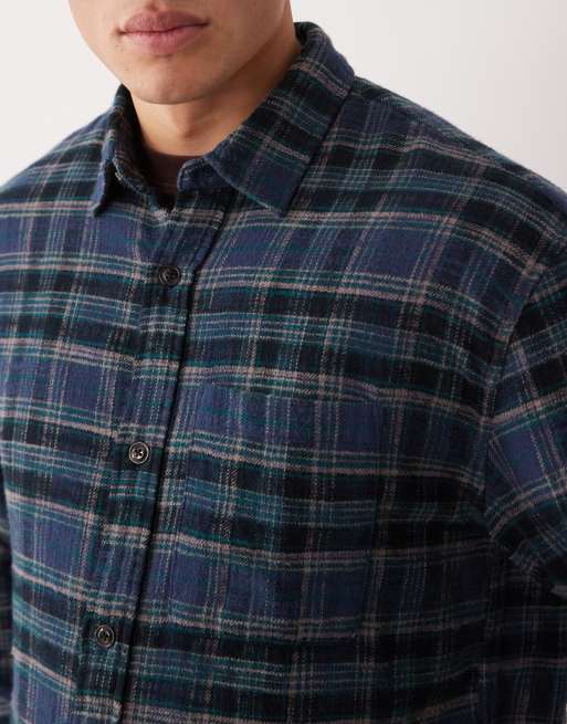 Abercrombie & Fitch long sleeve flannel shirt in navy plaid, 5 of 5