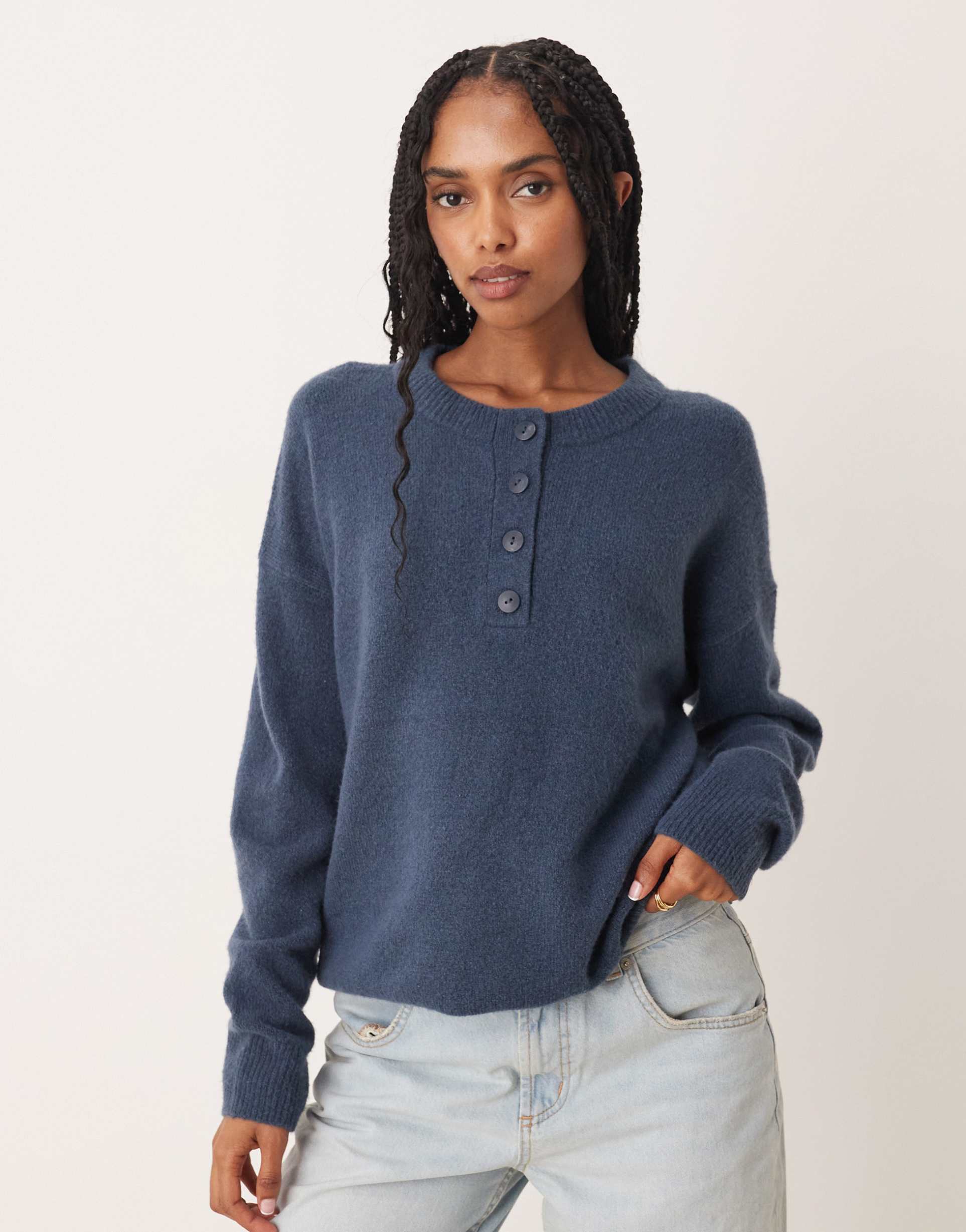 abercrombie & fitch long sleeve henley sweater in navy