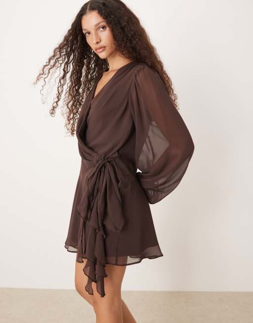 knee length dresses for ladies Kasya Cream Satin Long Sleeve Mini Dress - US 6