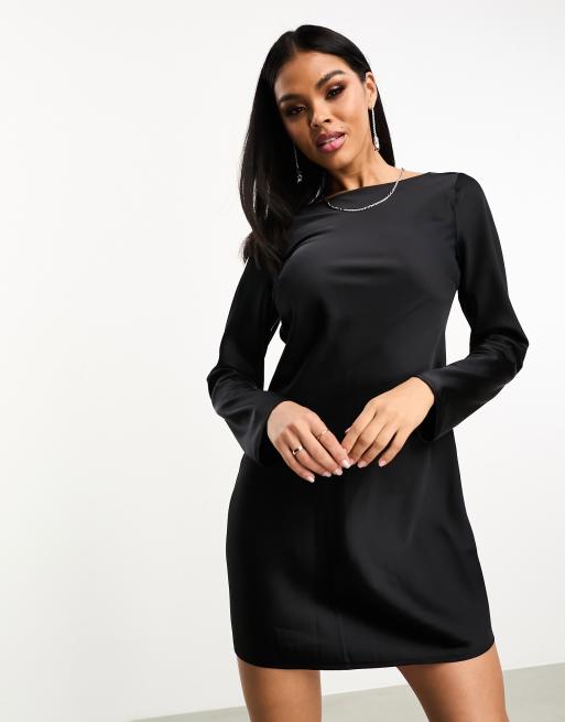 Long sleeve hot sale backless dress