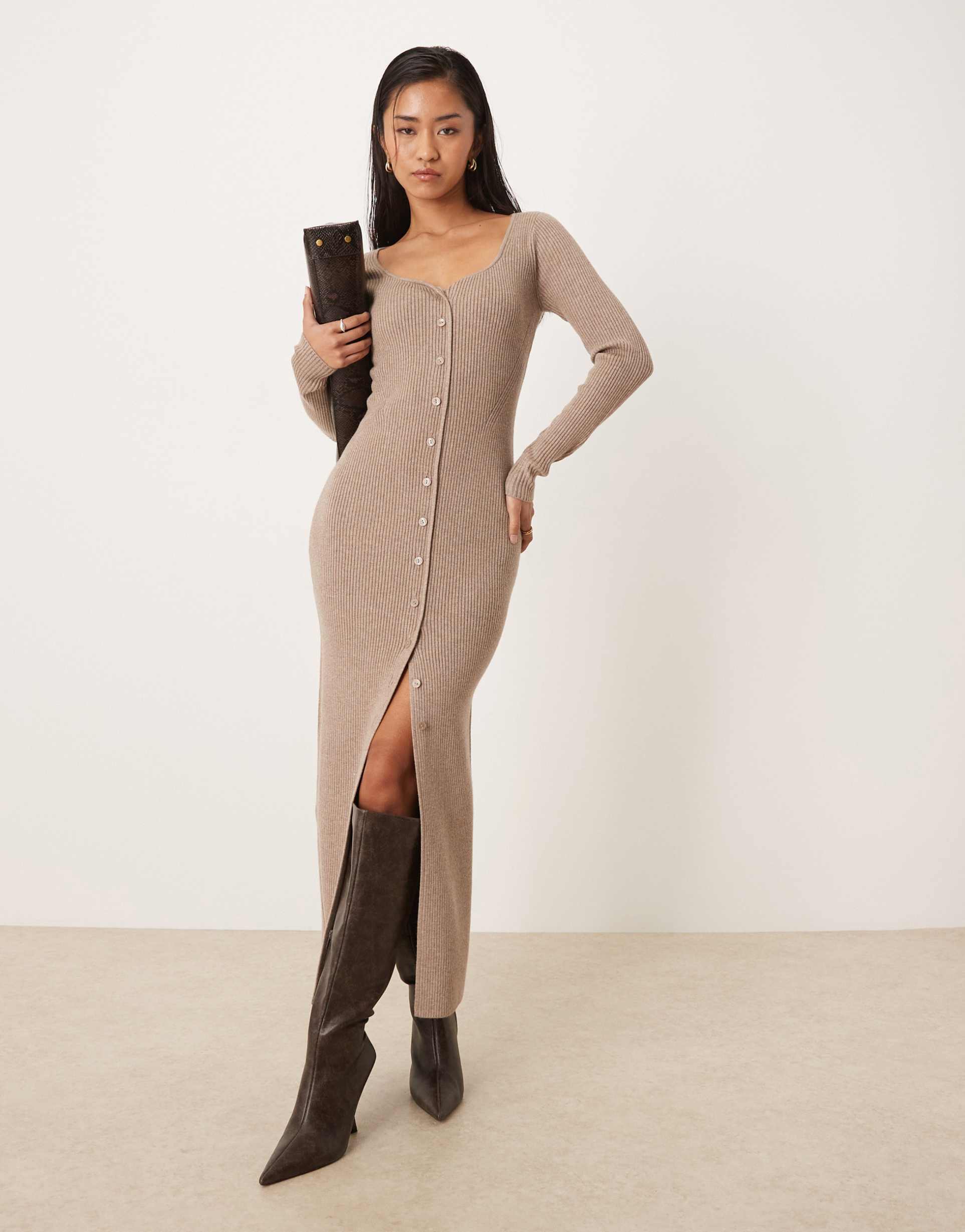 abercrombie & fitch long sleeve v neck fitted maxi dress in beige