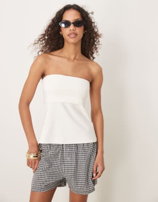 Abercrombie & Fitch - Longline-Schlauchoberteil in Cremeweiß mit umgeschlagenem Ausschnitt