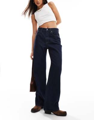 Thumbnail - Abercrombie & Fitch - Loose Fit Jeans in verwaschenem Dunkelblau mit hohem Bund