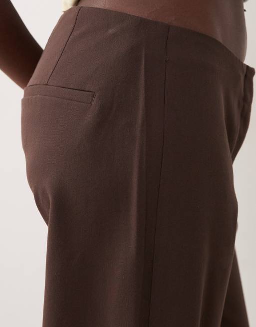 Abercrombie & Fitch low rise wide leg trousers in brown, 2 of 5
