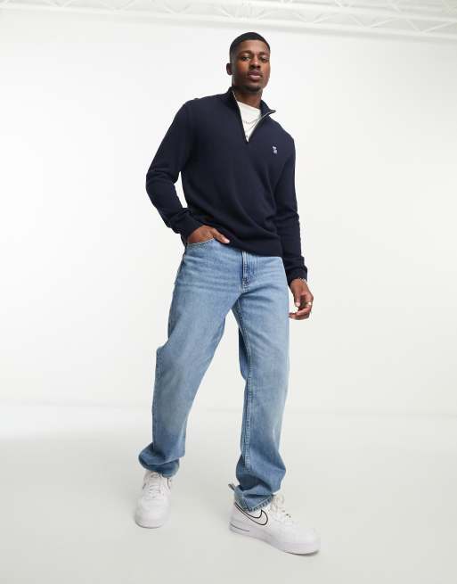 Abercrombie & Fitch - Maglione lavorato blu navy con zip corta e logo, 3 di 4