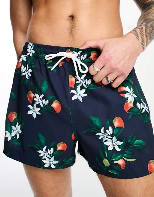 Abercrombie & Fitch – Marinblå, blommiga badshorts på 3 tum