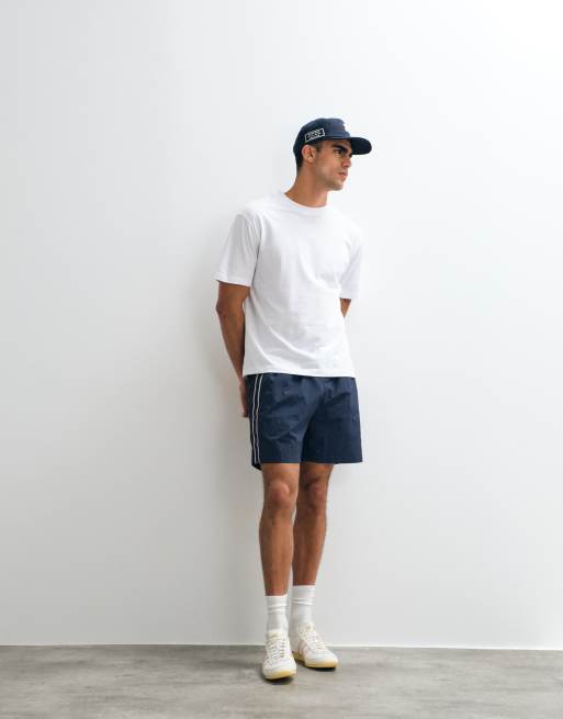 Abercrombie & Fitch - Marineblå shorts med sidestriber i nylon, 3 af 5