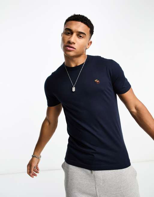 Abercrombie & Fitch - Marineblå t-shirt med ikonisk logo