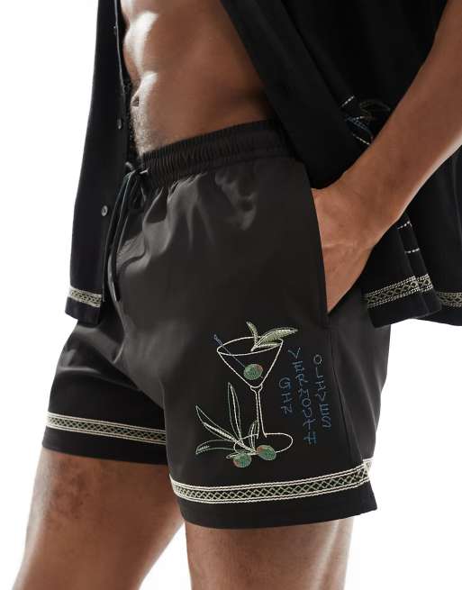 Abercrombie Fitch martini embroidered 5in pull on seersucker