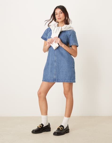 Abercrombie & Fitch - Mellemvasket blå minikjole med rund hals og korte ærmer i denim - view 1