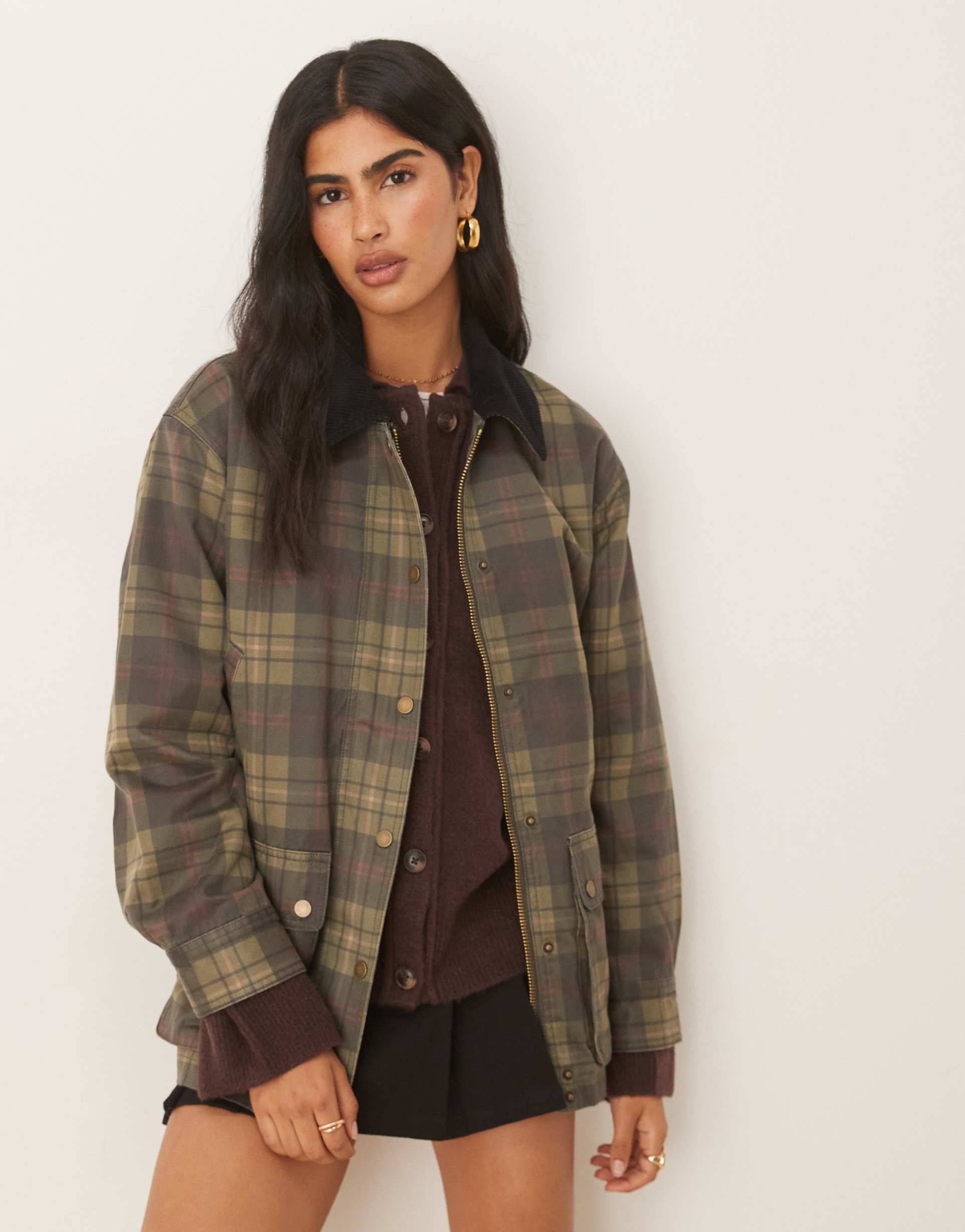 abercrombie & fitch mid length contrast collar waxed barn jacket in green plaid