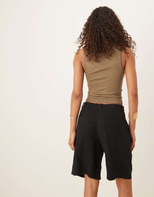 Abercrombie & Fitch mid rise bermuda linen shorts in black, 5 of 5