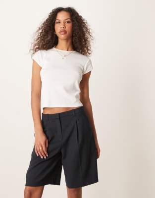 Abercrombie & Fitch mid rise bermuda shorts in black