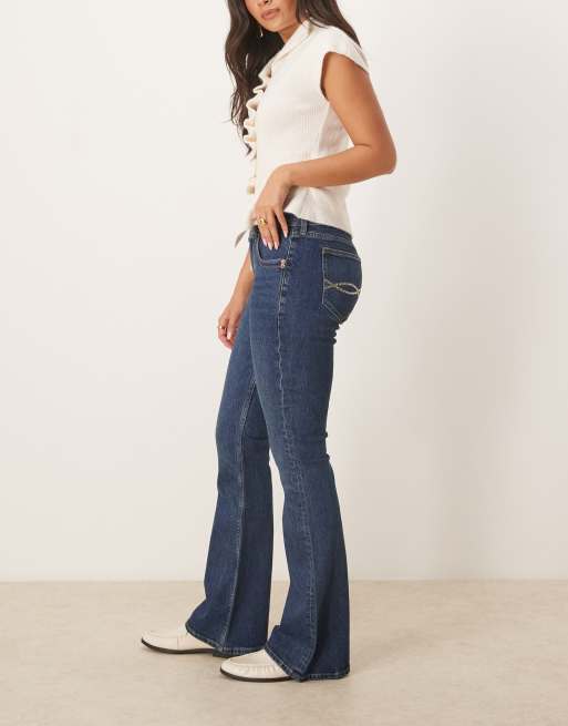 Abercrombie & Fitch mid rise bootcut jeans in vintage blue, 3 of 5