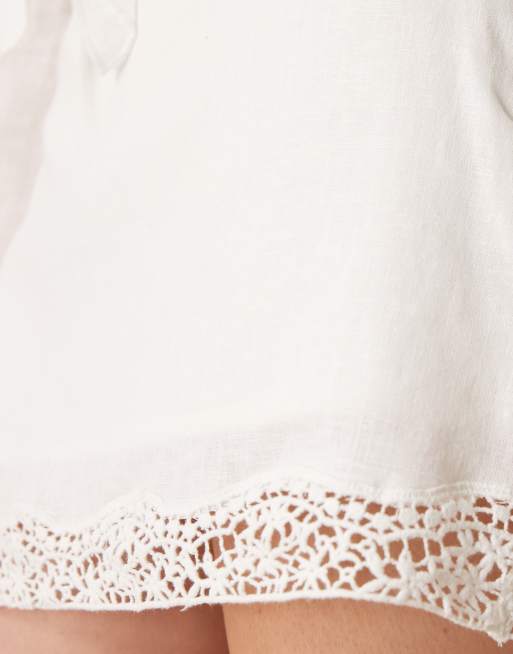Abercrombie & Fitch mid rise lace trim mini skort in white, 5 of 5