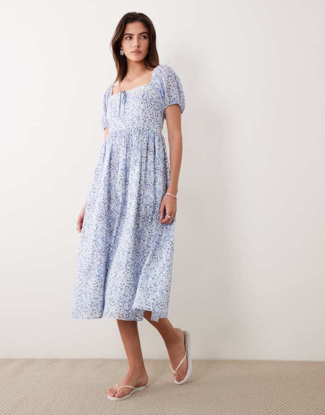 blue milk maid dress Abercrombie & Fitch milkmaid maxi in floral print Janine Lace-Up Long Sleeve premium gown Size:6Year Style with chunky bangles