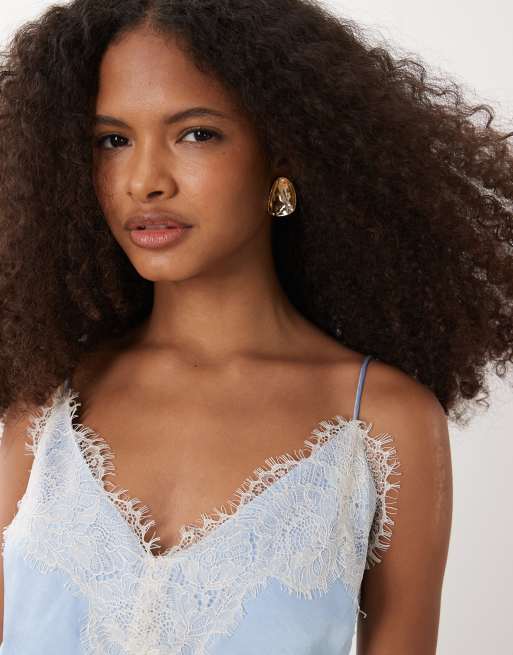 Abercrombie & Fitch – Mini-Trägerkleid aus Satin in Hellblau mit Spitzenbesatz, 2 von 4
