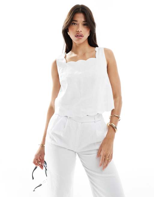 Abercrombie & Fitch - Mix and Match - Top in misto lino bianco con bordi smerlati