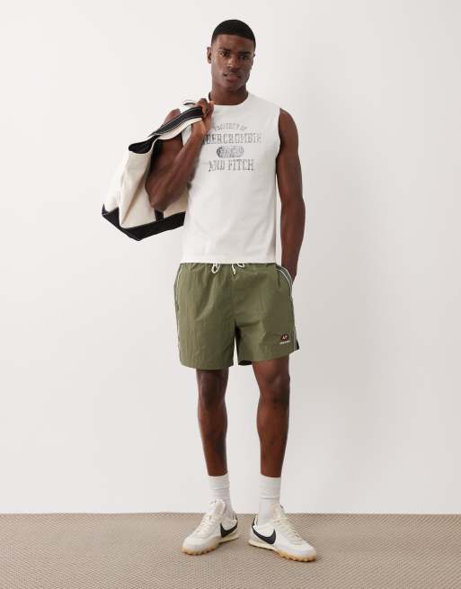 Abercrombie & Fitch – Muskel-Tanktop in Weiß mit Grafik, 2 von 5