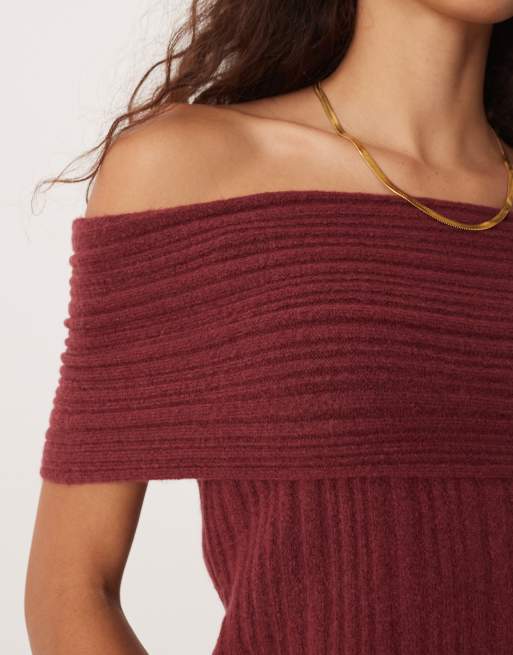 Abercrombie & Fitch off the shoulder foldover top in burgundy, 3 of 4