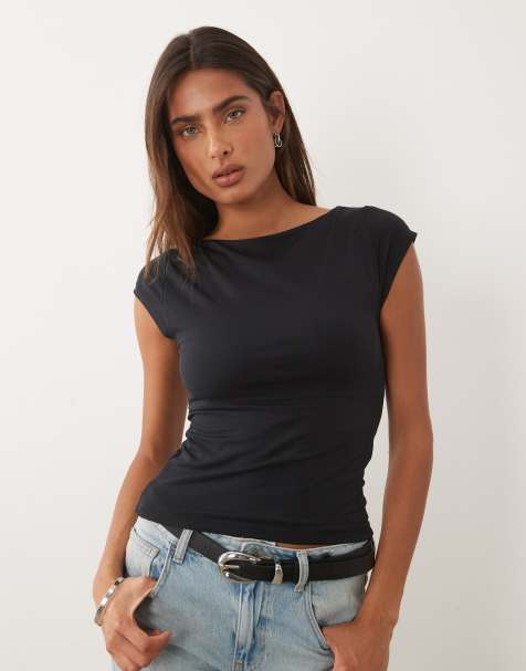 Abercrombie & Fitch - Omkeerbare top met lage ronde hals en uitneembare bh in zwart - view 1