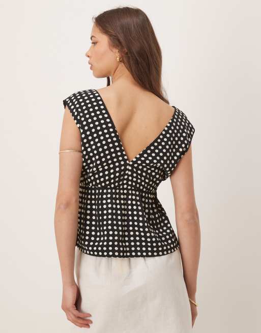 Abercrombie & Fitch open tie front top in polka dot 