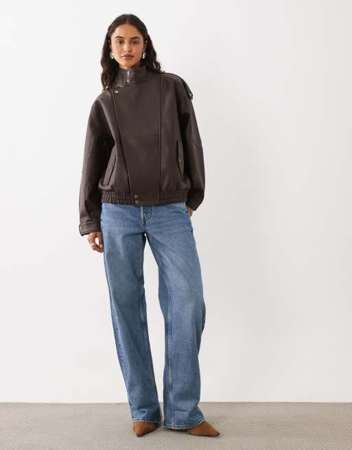 Abercrombie & Fitch Oversize-Bomberjacke aus Kunstleder in Braun, 2 von 4