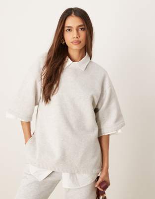 Abercrombie & Fitch - Oversize-T-Shirt in Hellgrau mit Seitenschlitzen