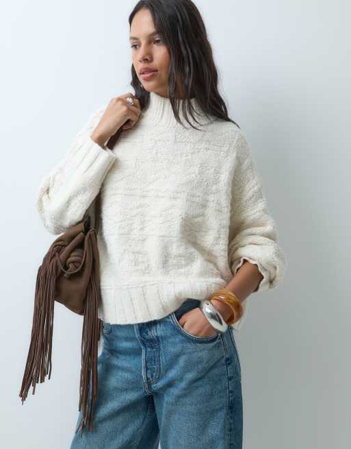 Abercrombie & Fitch oversize tröja med ståkrage i krämfärgad jacquard, 2 av 5