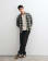 Thumbnail 1 van 5