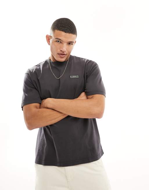 Abercrombie & Fitch - Oversized og sort T-shirt