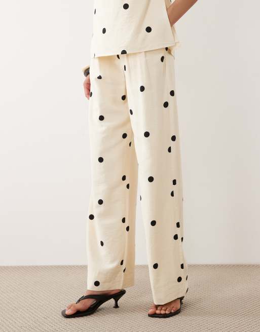 Abercrombie & Fitch - Pantalon d'ensemble habillé coupe ample à pois - Blanc, 2 de 5