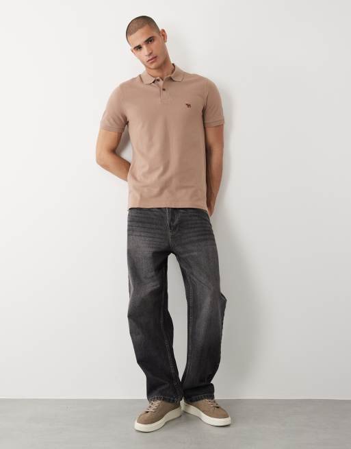 Abercrombie & Fitch - Polo a maniche corte marrone con logo, 2 di 5