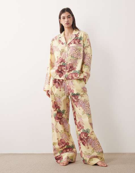 Abercrombie & Fitch poplin pyjama co-ord in yellow floral - view 1