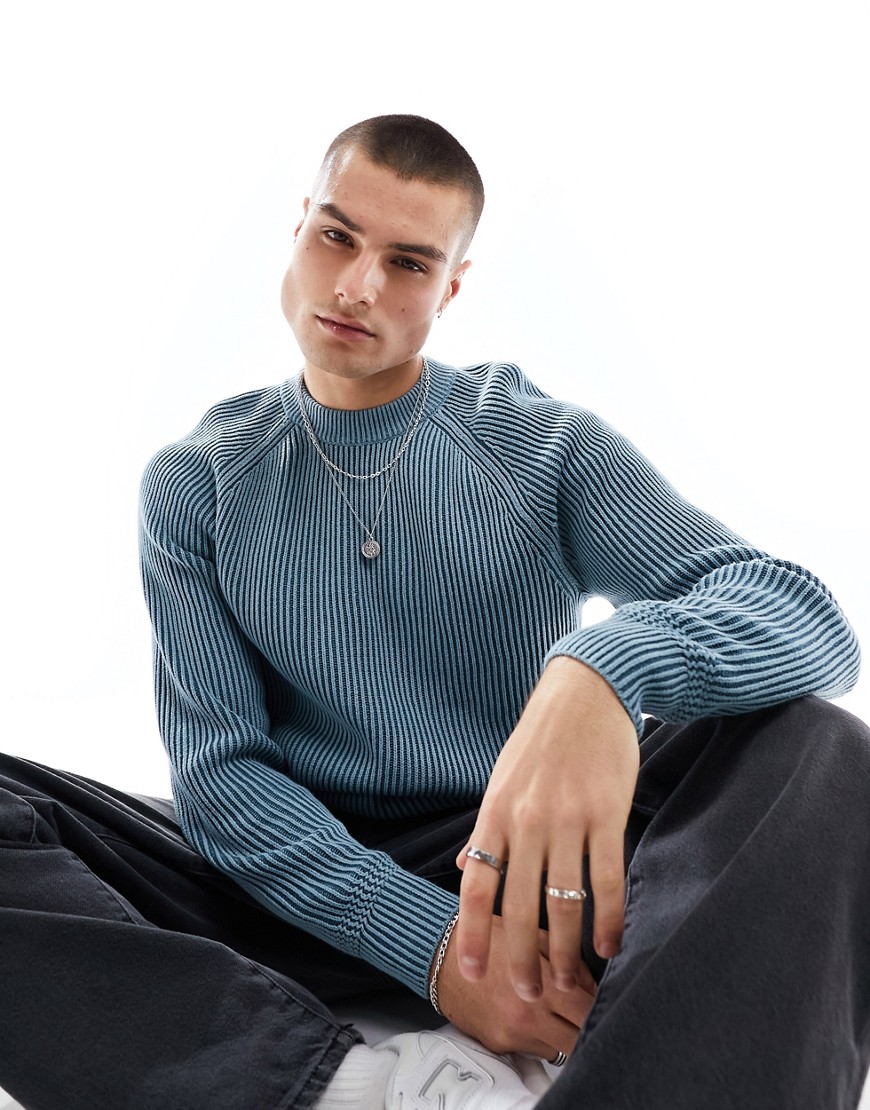 abercrombie & fitch - puderblå, grovstickad tröja med rund halsringning
