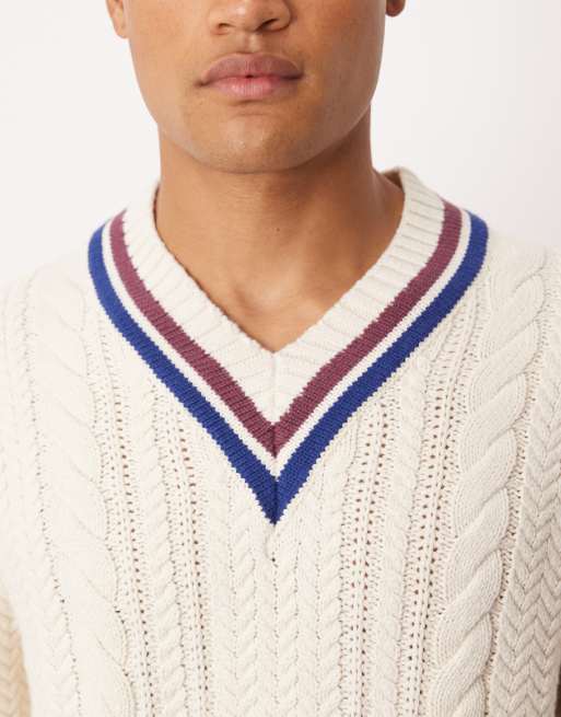 Abercrombie & Fitch - Pull en maille torsadée à col V, manches longues et rayures - Beige, 4 de 4