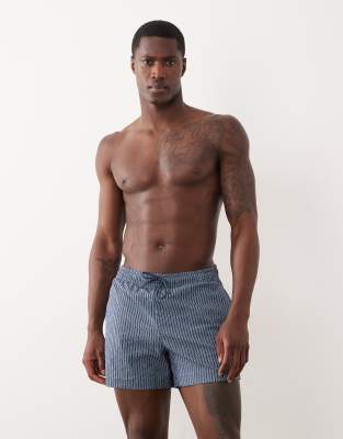 Abercrombie -amp Fitch pull on 5inch swimming trunks in navy stripes blue 12590₽